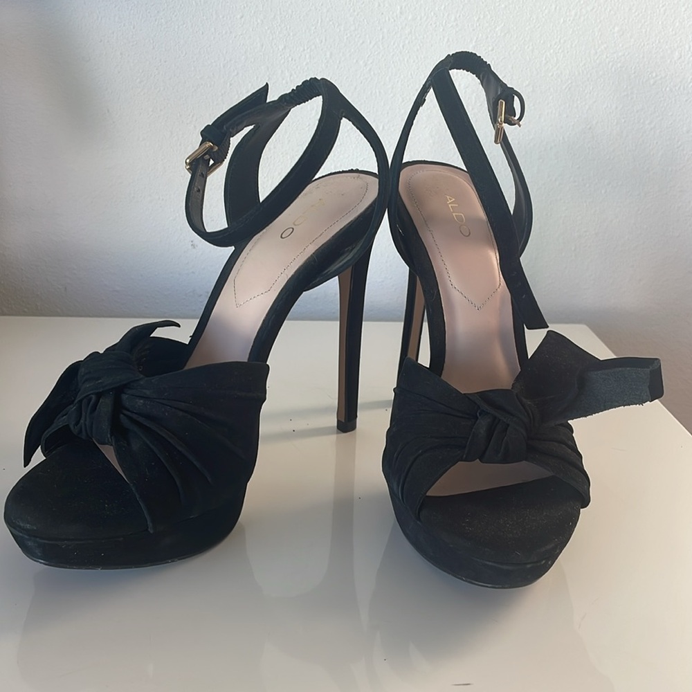 Aldo Hecho Black Velvet/Suede High Heels, Stunning, Size 7